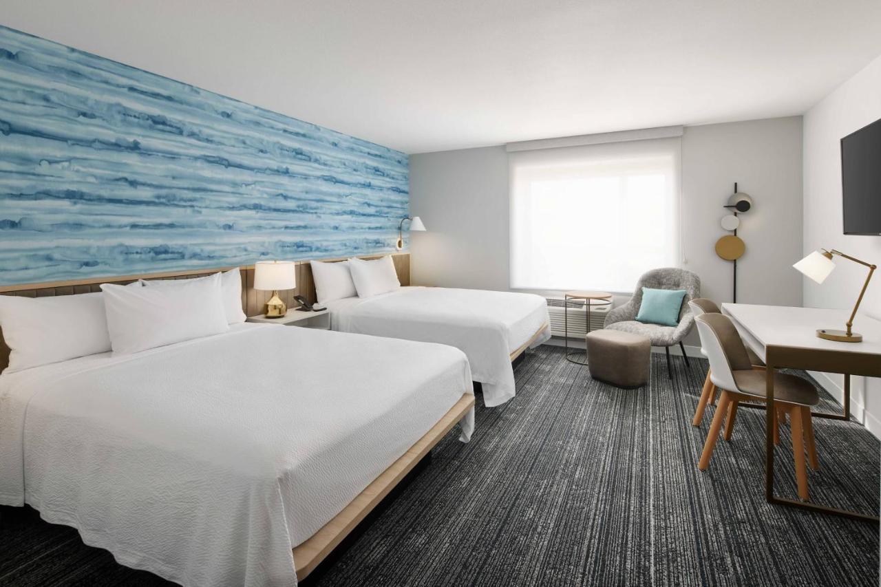 Towneplace Suites By Marriott Tampa Casino Area Orient Park Exterior photo